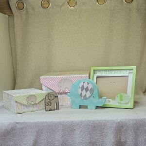 Elephant Themed Home Accent Set 2 Trinket Boxes Decor, Frame, Wood Elephants